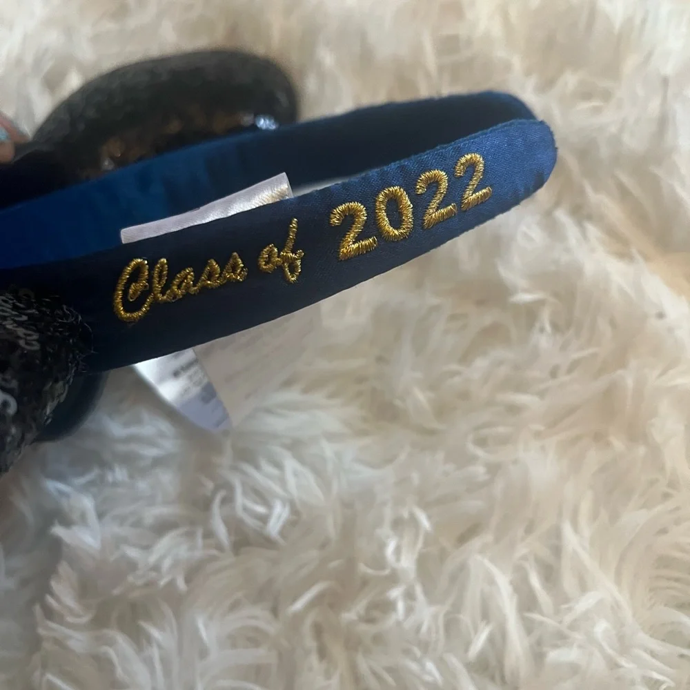 Disney Parks Mickey Mouse Graduation Cap Ear Headband Class of 2022